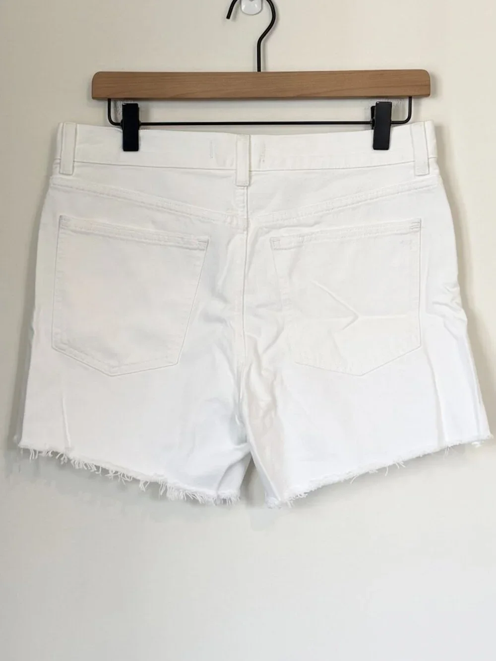 NWT Madewell The Brynn Long Short in Pure White - Size: 26